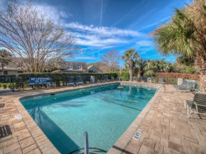 Queens Grant 763, 2 Bedrooms, Pool Access, WiFi, Sleeps 4